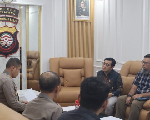 Manajemen PT PLN UIP Kalimantan Bagian Barat beraudiensi dengan Kepolisian Resor Ketapang, Rabu, 5 Maret 2025.